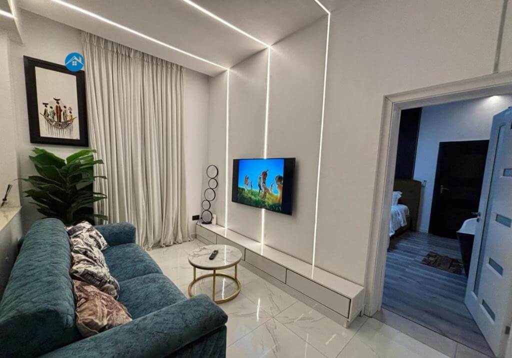 is julia at otuba adeleke admiralty way lekki lagos